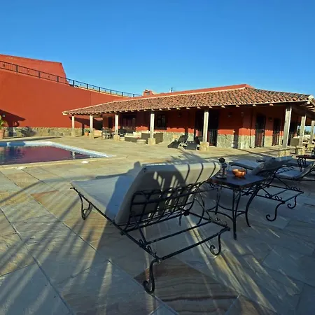 5* Luxury Retreat, Close To Sea